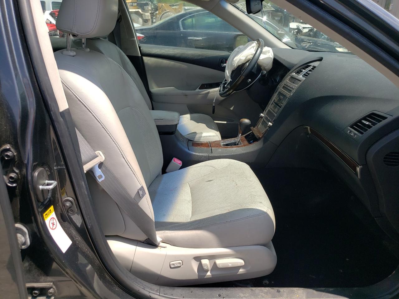Photo 5 from auction – 2010 LEXUS ES 350 with VIN JTHBK1EG8A2401623