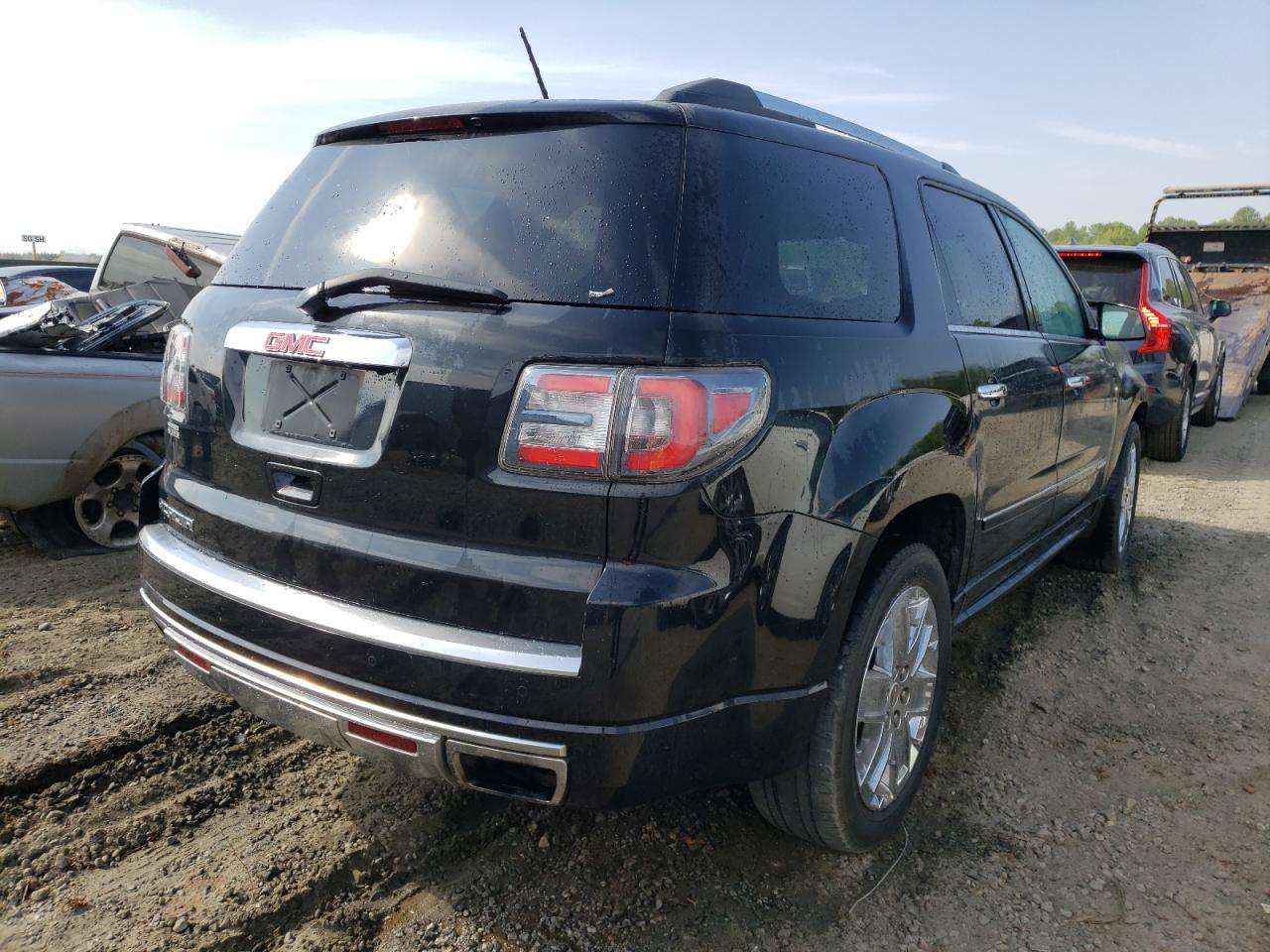 Photo 4 from auction – 2014 GMC ACADIA DEN with VIN 1GKKRTKD8EJ225059