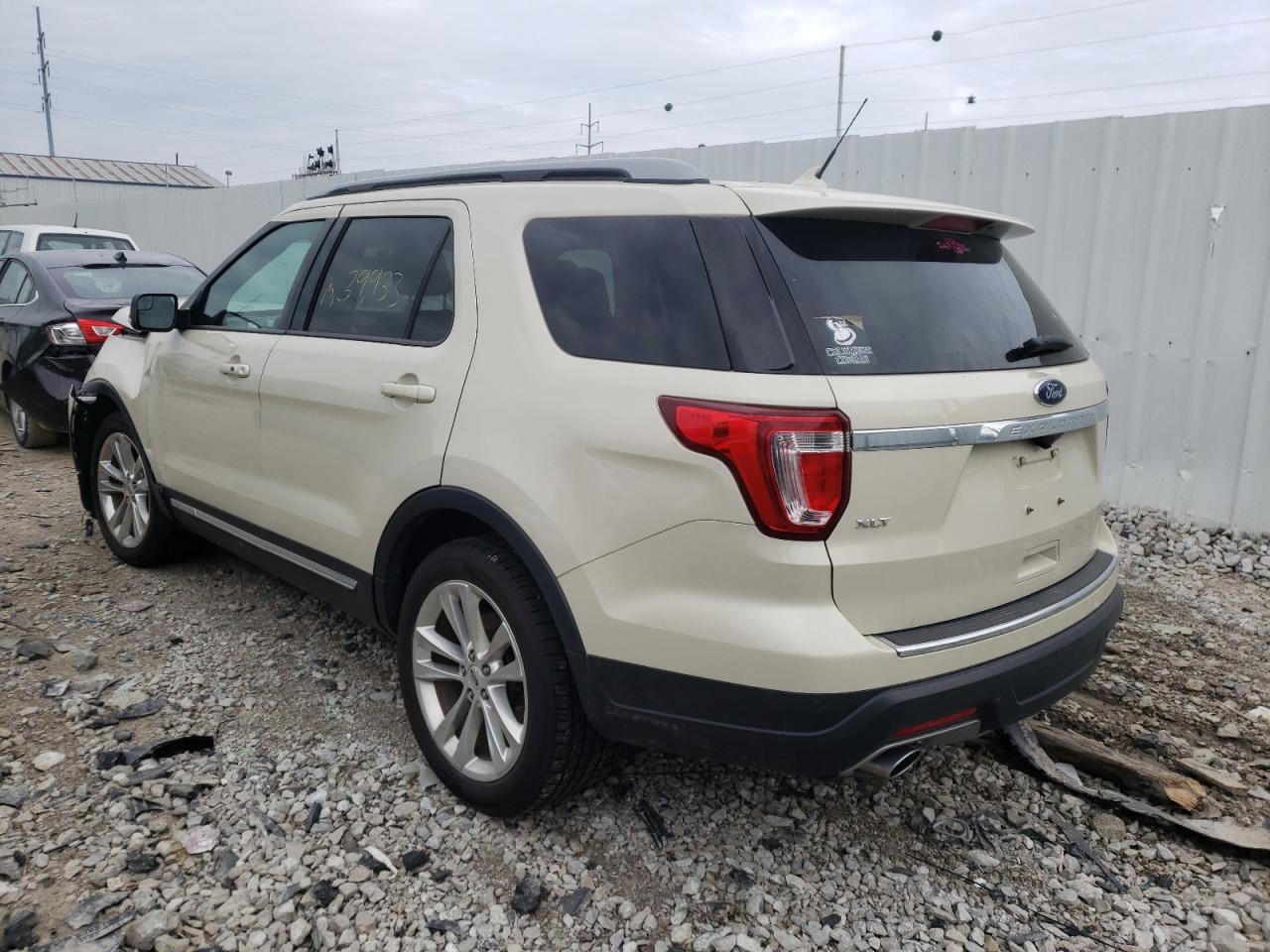 Photo 3 from auction – 2018 FORD EXPLORER X with VIN 1FM5K7D81JGC83361