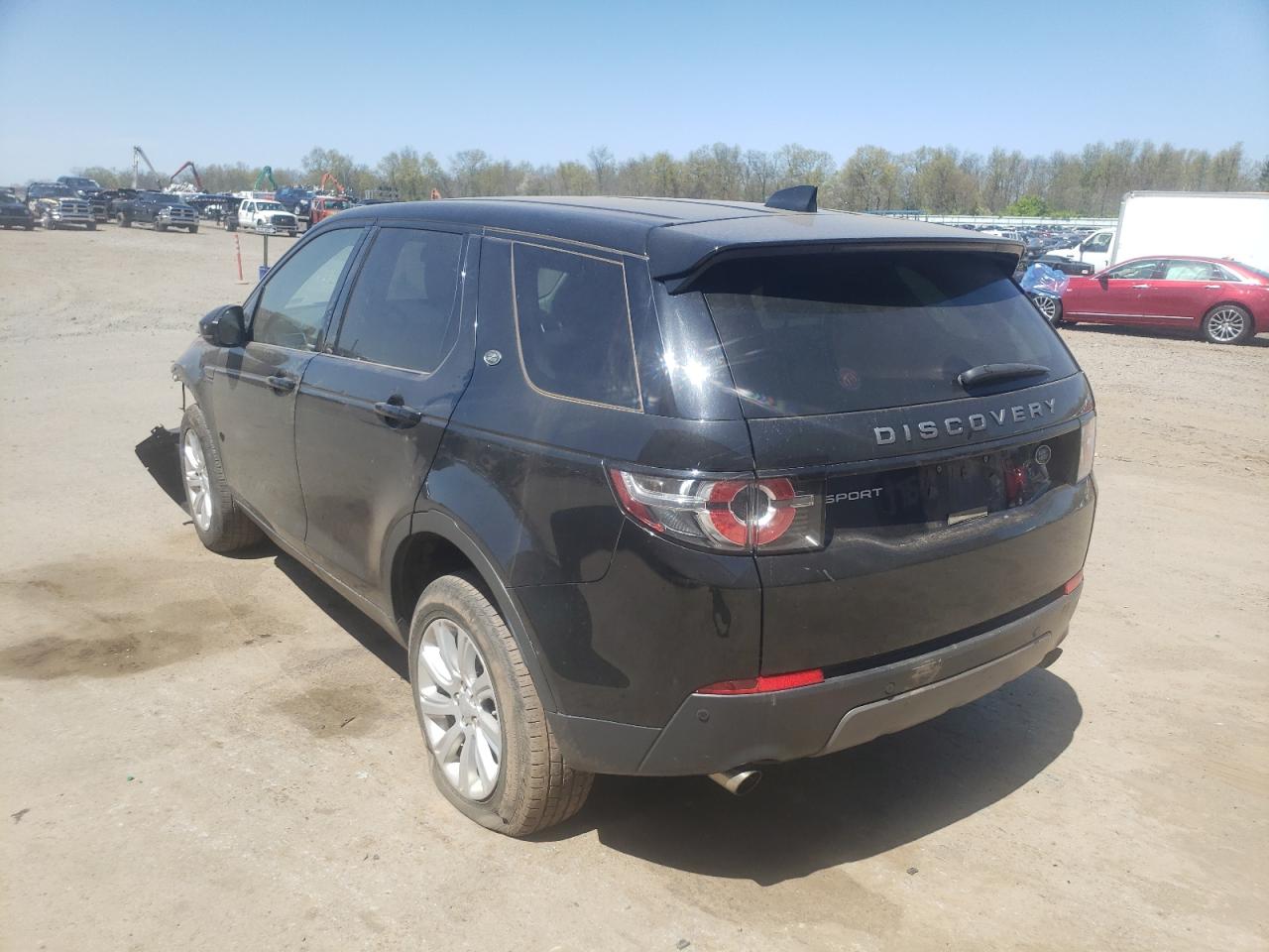 Photo 3 from auction – 2017 LAND ROVER DISCOVERY with VIN SALCP2BG8HH655172