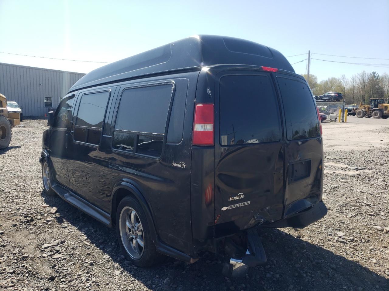 Photo 3 from auction – 2005 CHEVROLET EXPRESS G1 with VIN 1GBFG15X751164286
