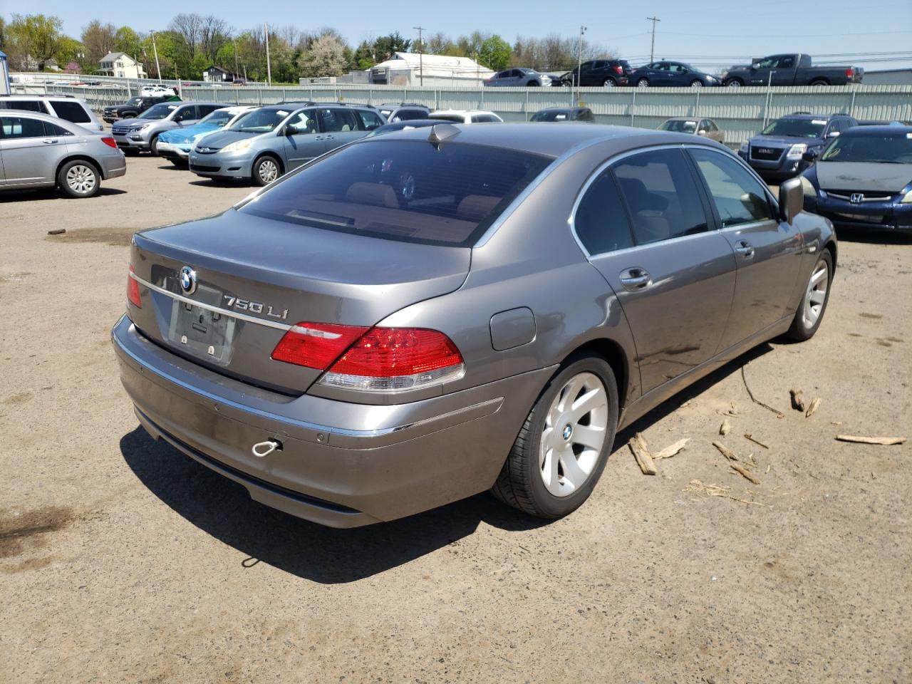 Photo 4 from auction – 2006 BMW 750 LI with VIN WBAHN83556DT39670