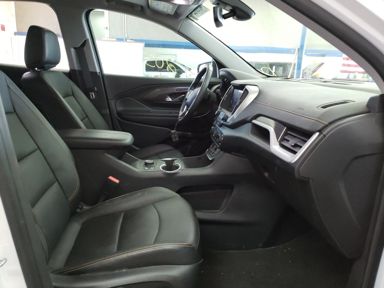 Photo 5 from auction – 2020 GMC TERRAIN SL with VIN 3GKALVEV0LL337910