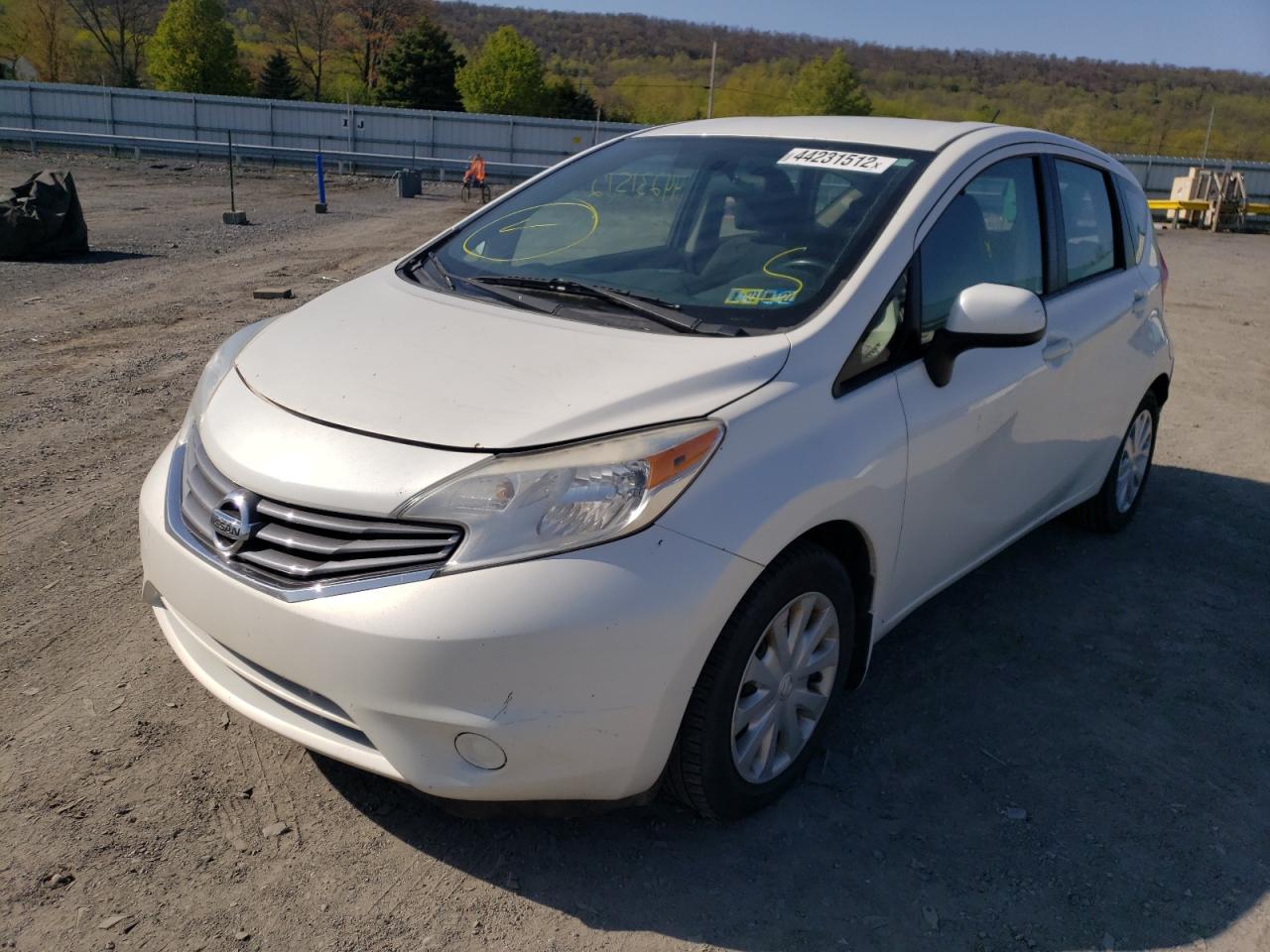 Photo 2 from auction – 2014 NISSAN VERSA NOTE with VIN 3N1CE2CP0EL400284