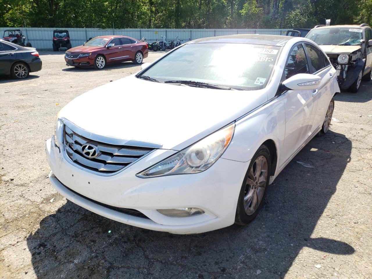 Photo 2 from auction – 2012 HYUNDAI SONATA SE with VIN 5NPEC4AC3CH458815