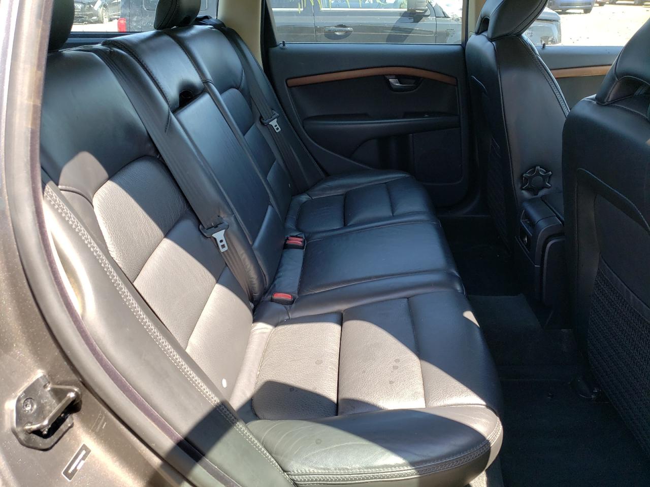 Photo 6 from auction – 2009 VOLVO XC70 3.2 with VIN YV4BZ982891050402