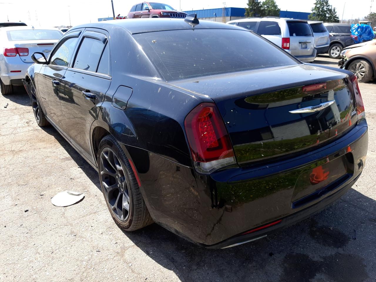 Photo 3 from auction – 2016 CHRYSLER 300 S with VIN 2C3CCABG4GH310960