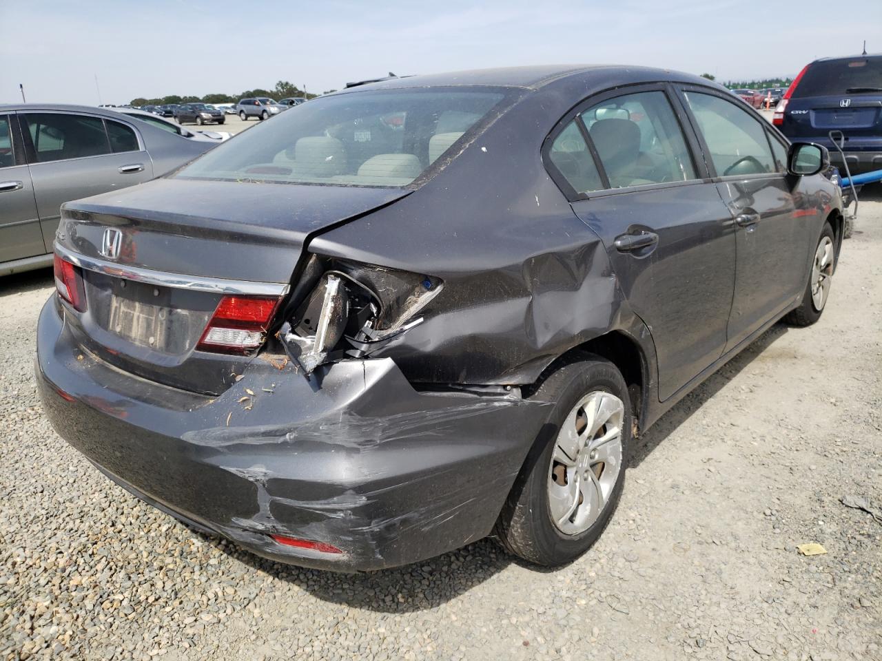 Photo 4 from auction – 2013 HONDA CIVIC LX with VIN 19XFB2F55DE256165