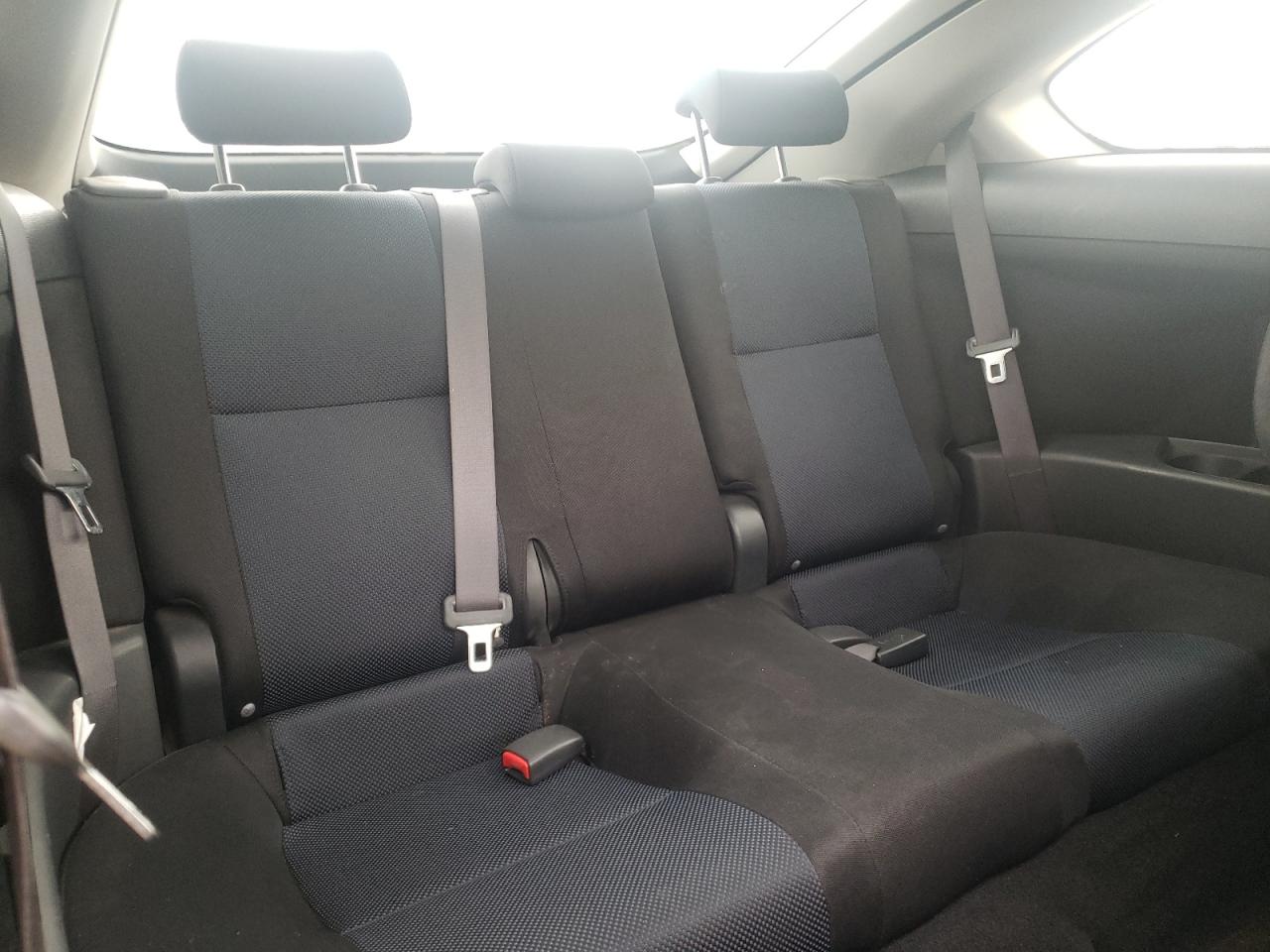 Photo 6 from auction – 2006 TOYOTA SCION TC with VIN JTKDE177660130085