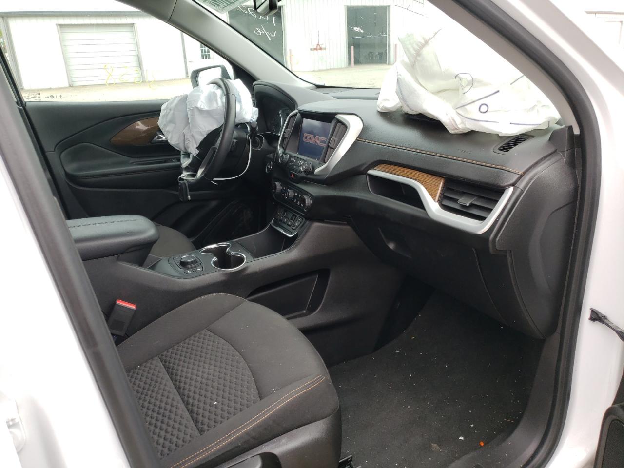 Photo 5 from auction – 2018 GMC TERRAIN SL with VIN 3GKALTEV1JL371422
