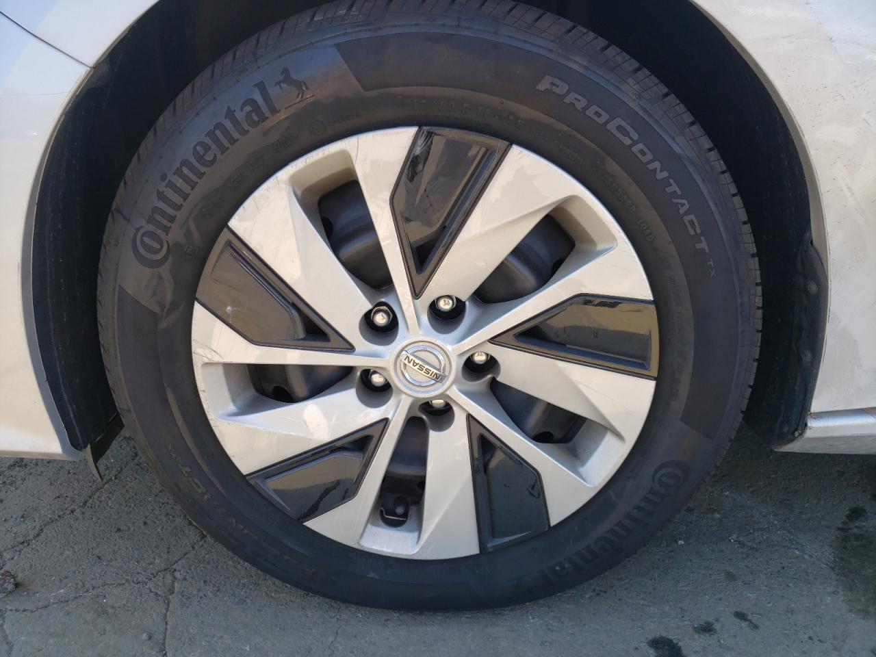 Photo 10 from auction – 2020 NISSAN ALTIMA S with VIN 1N4BL4BV7LC270271