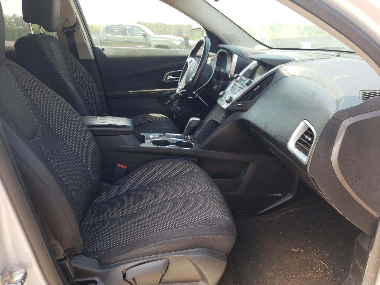 Photo 5 from auction – 2015 CHEVROLET EQUINOX LT with VIN 2GNALBEK2F6179134