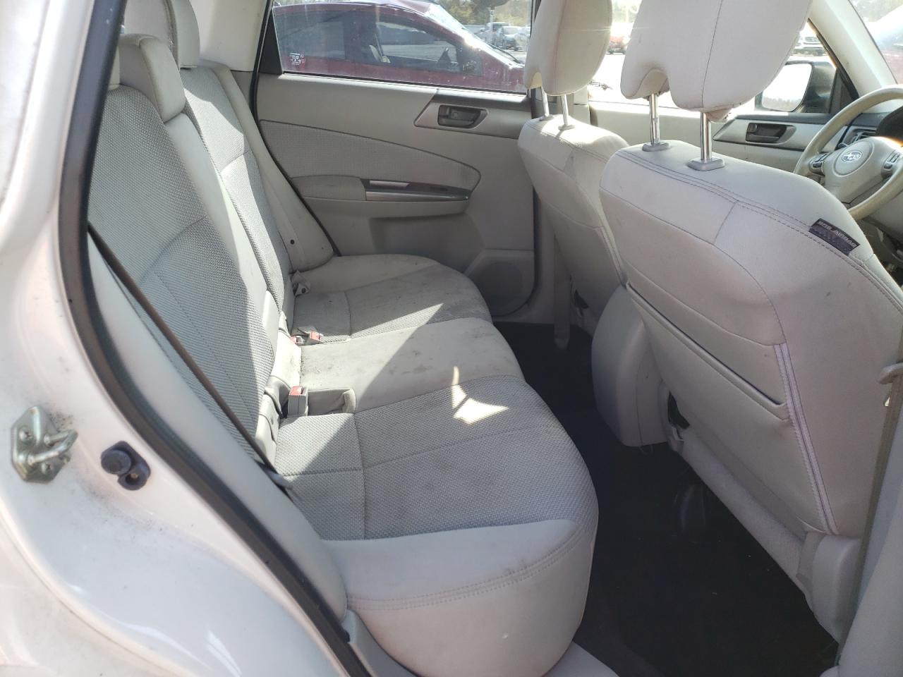 Photo 6 from auction – 2013 SUBARU FORESTER 2 with VIN JF2SHABC5DG421466