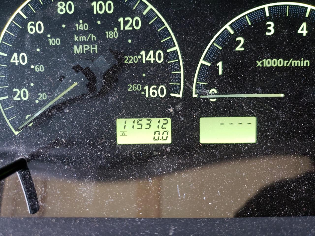 Photo 8 from auction – 2004 INFINITI I35 with VIN JNKDA31A14T209936