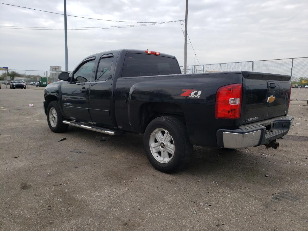 Photo 3 from auction – 2013 CHEVROLET SILVERADO with VIN 1GCRKSE72DZ114182