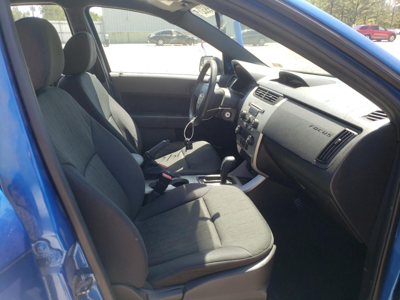 Photo 5 from auction – 2010 FORD FOCUS SE with VIN 1FAHP3FN5AW287312