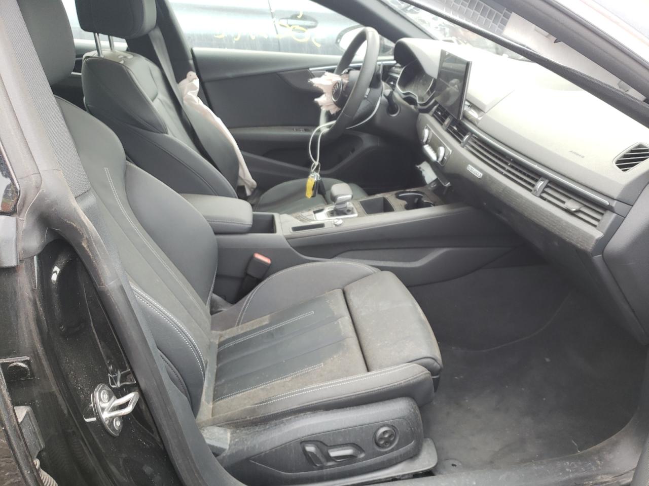 Photo 5 from auction – 2021 AUDI A5 PREMIUM with VIN WAUDACF59MA059306