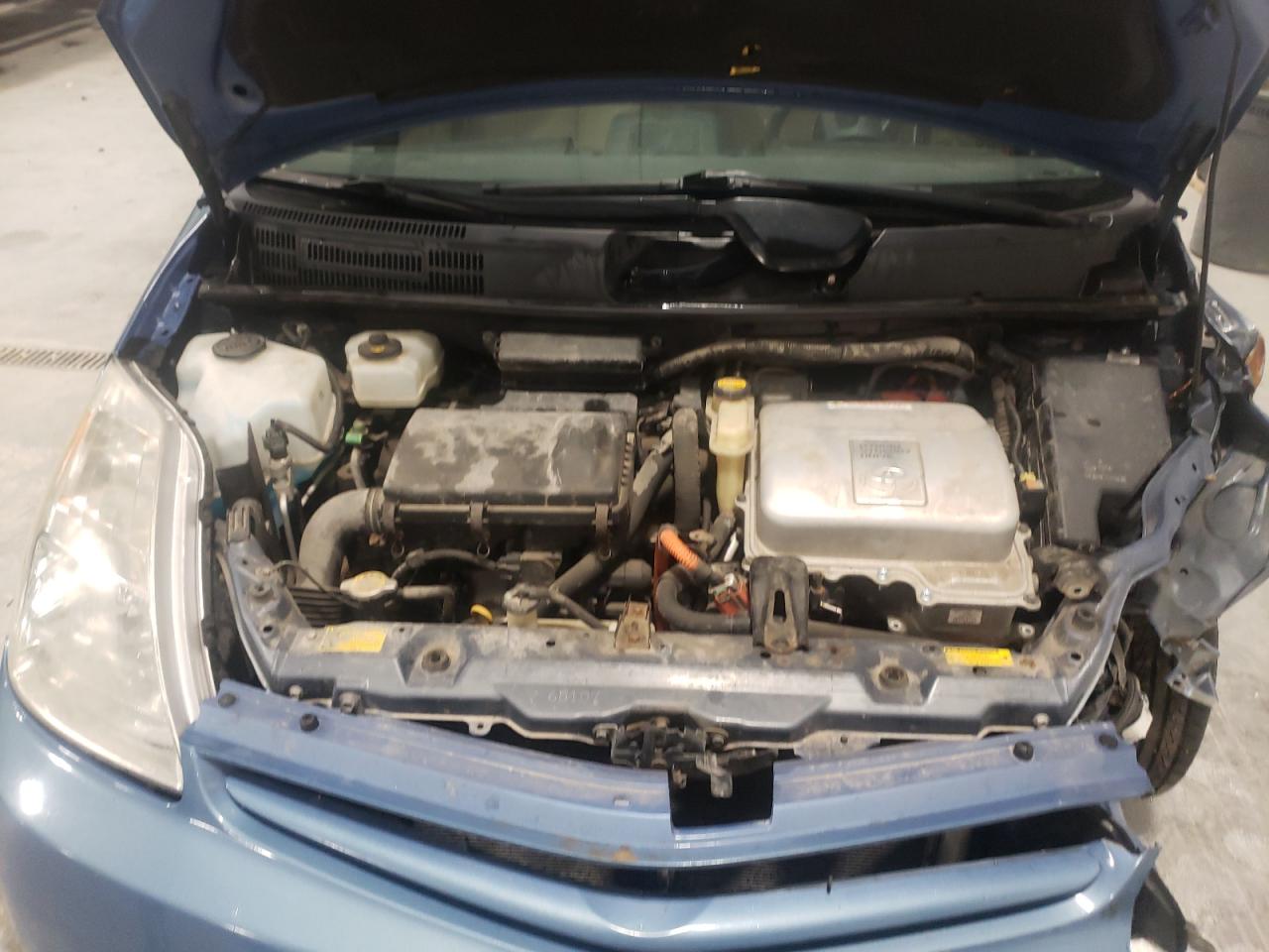 Photo 7 from auction – 2005 TOYOTA PRIUS with VIN JTDKB20U353073385