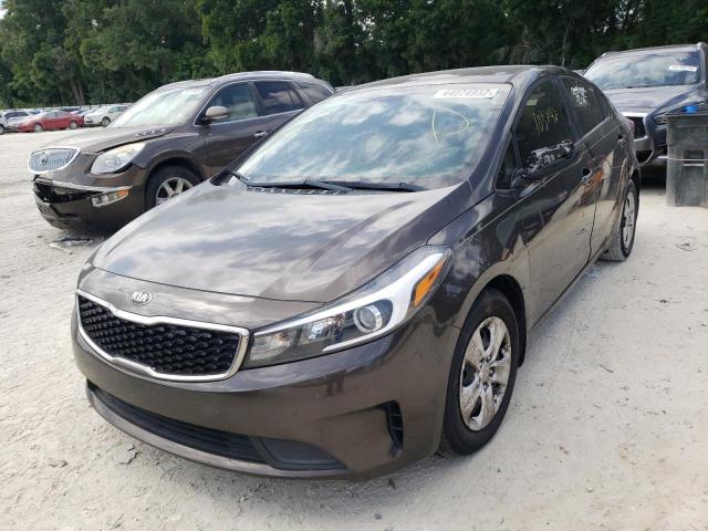 Photo 2 from auction – 2018 KIA FORTE LX with VIN 3KPFK4A75JE198672