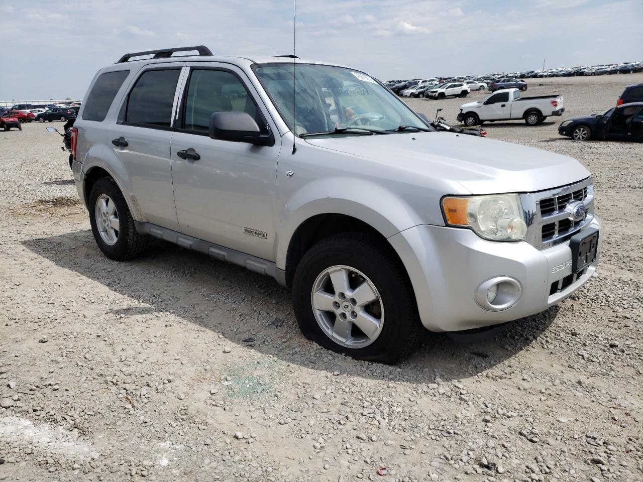 FORD ESCAPE XLT 2008 with VIN 1FMCU93178KA10644 - Photo from auction