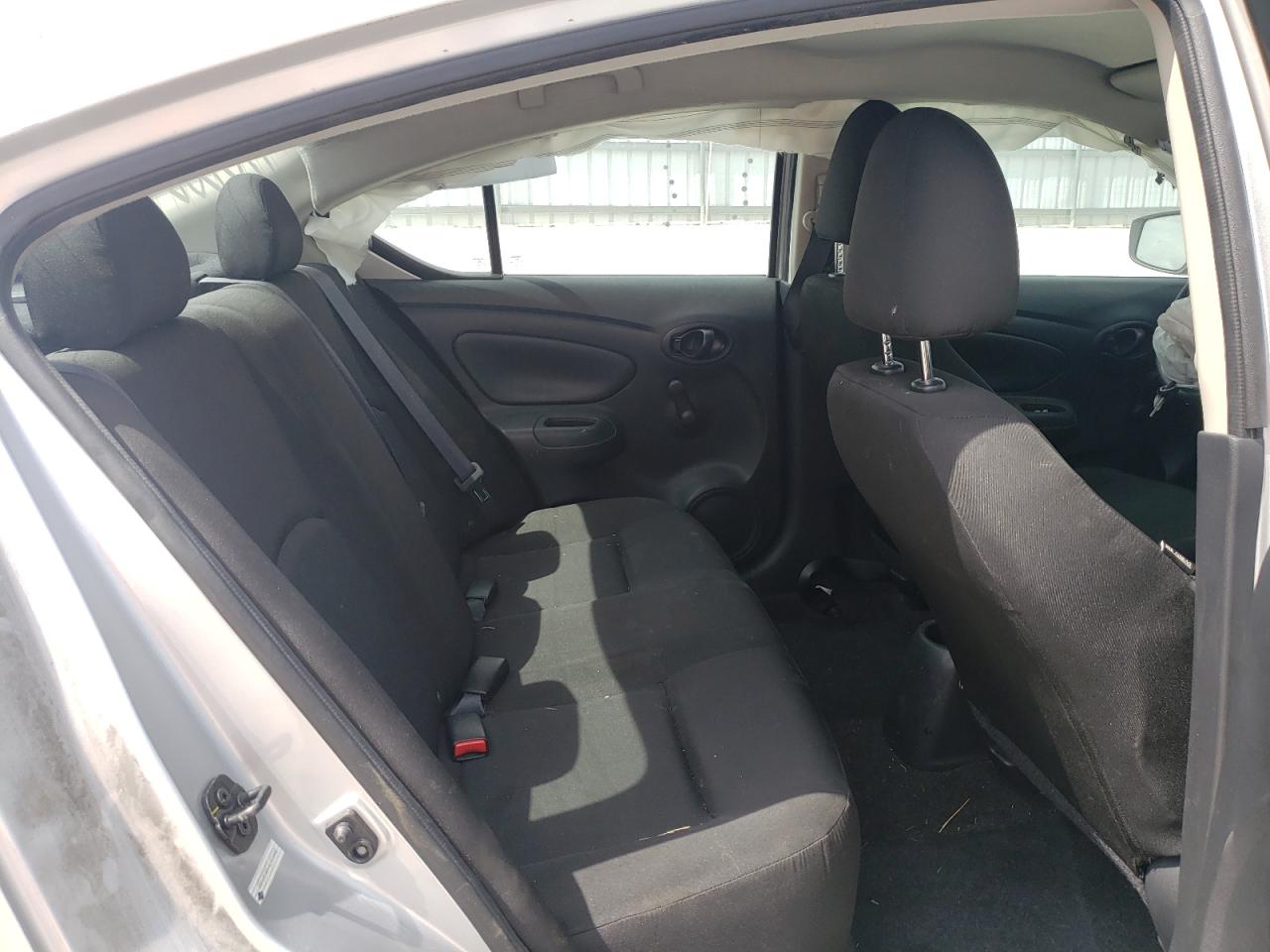 Photo 6 from auction – 2019 NISSAN VERSA S with VIN 3N1CN7AP7KL805988
