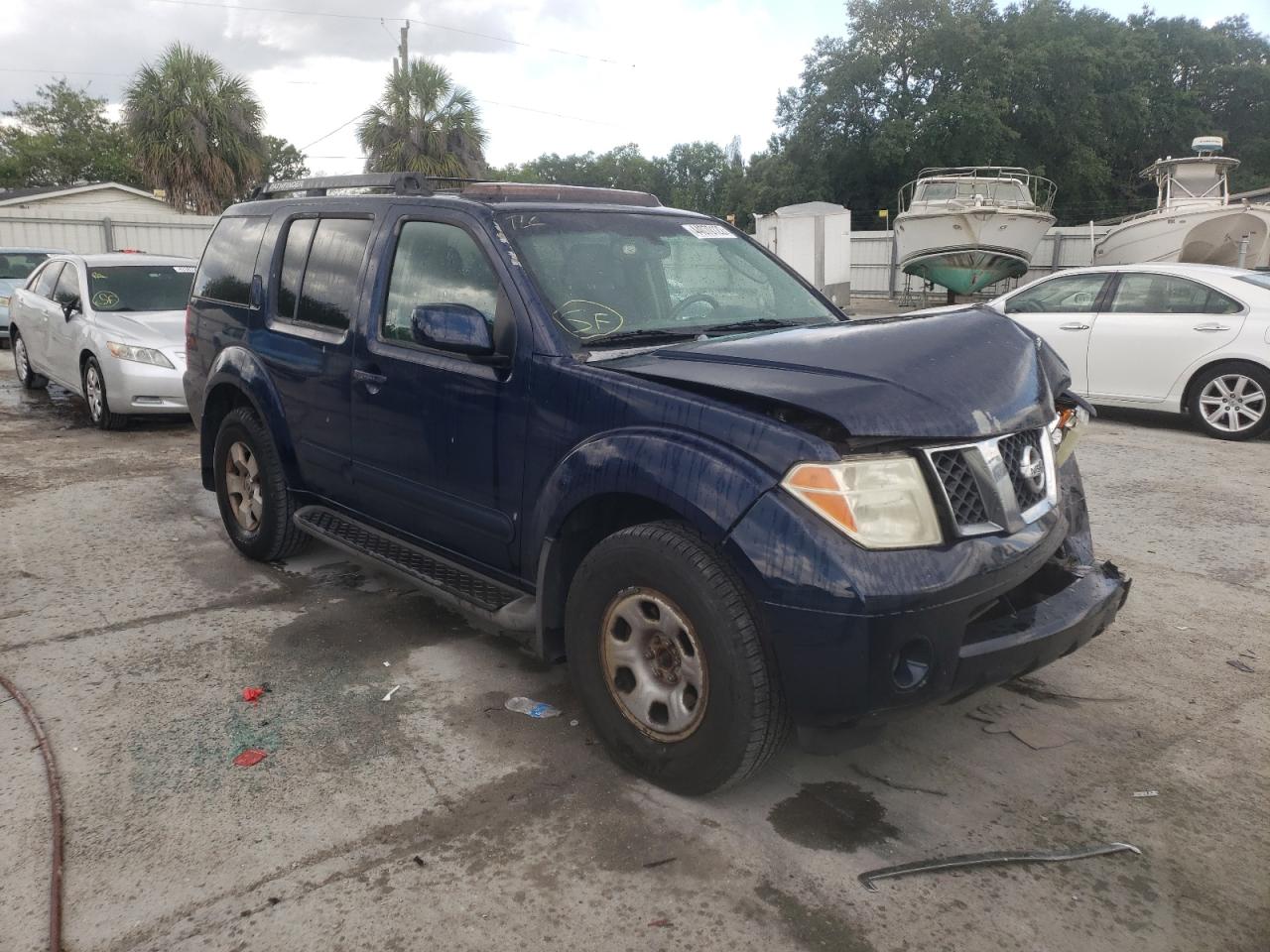 NISSAN PATHFINDER 2006 with VIN 5N1AR18W76C606956 - Photo from auction