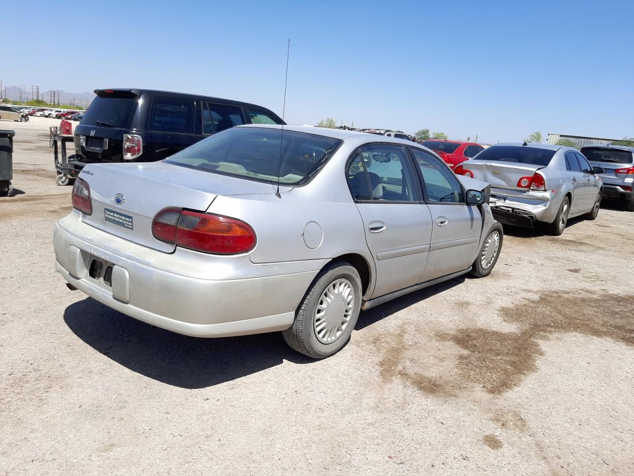 Photo 4 from auction – 2002 CHEVROLET MALIBU with VIN 1G1ND52J42M693348