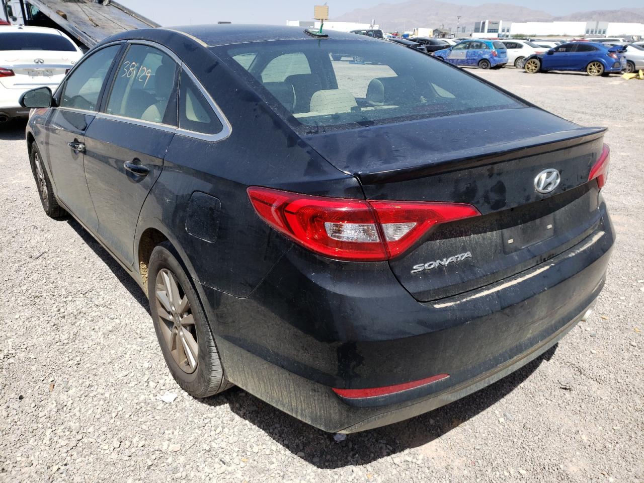 Photo 3 from auction – 2016 HYUNDAI SONATA SE with VIN 5NPE24AF1GH337638