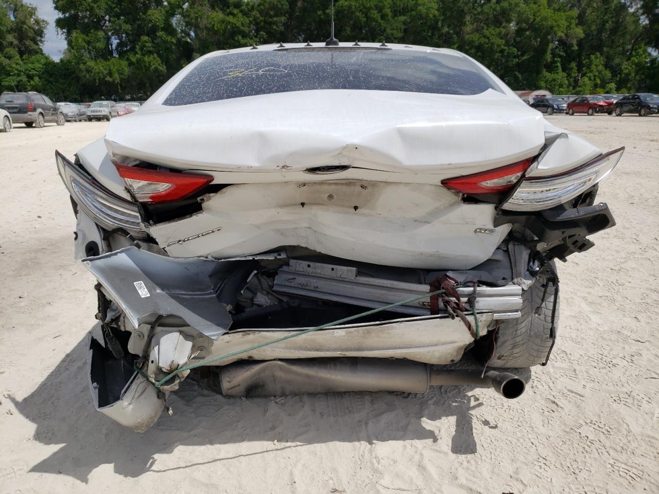 Photo 9 from auction – 2016 FORD FUSION SE with VIN 3FA6P0H77GR383703