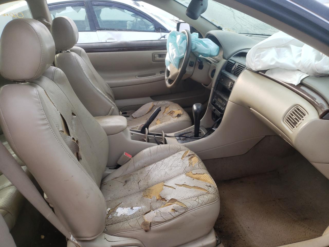 Photo 5 from auction – 2000 TOYOTA CAMRY SOLA with VIN 2T1CF22P2YC359286