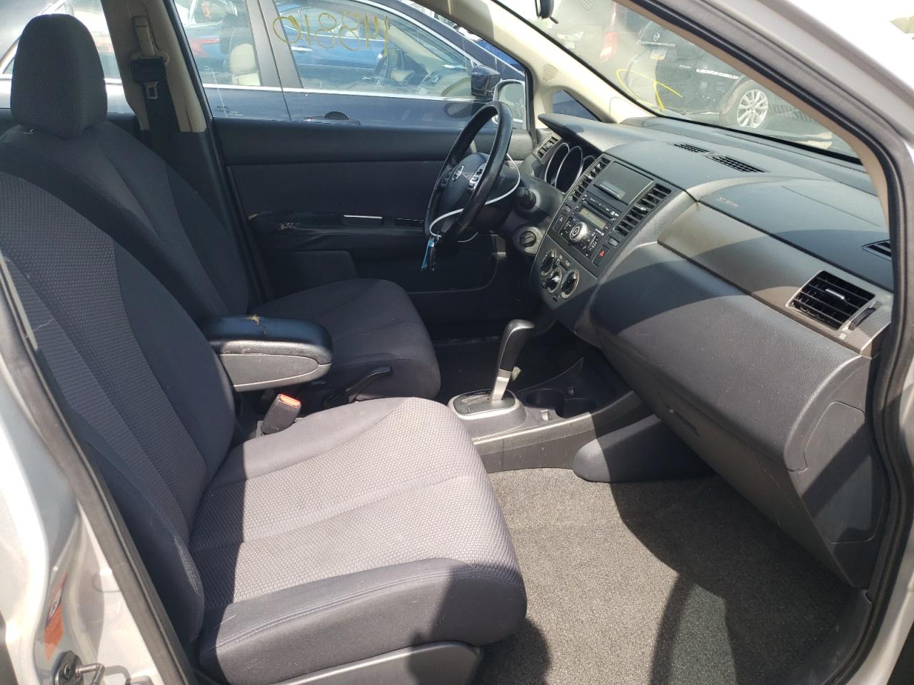 Photo 5 from auction – 2008 NISSAN VERSA S with VIN 3N1BC13E38L443550