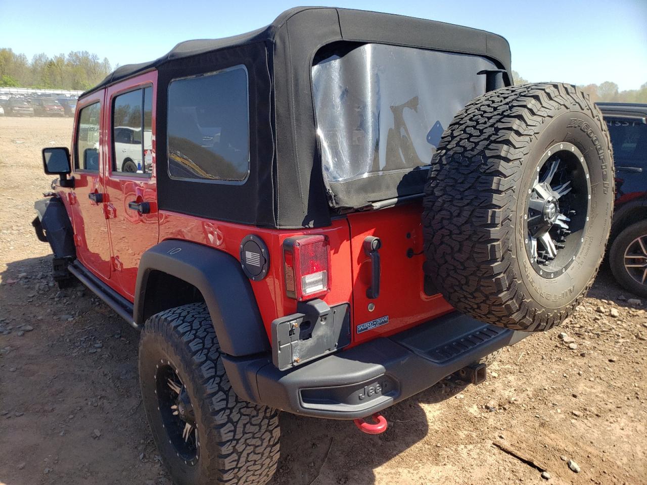 Photo 3 from auction – 2015 JEEP WRANGLER U with VIN 1C4HJWFG9FL527582