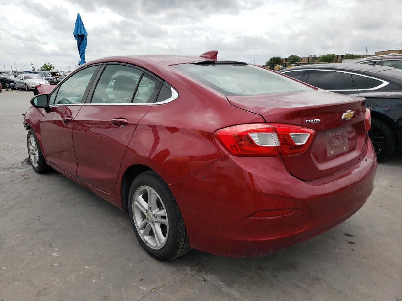 Photo 3 from auction – 2017 CHEVROLET CRUZE LT with VIN 3G1BE5SM0HS519831