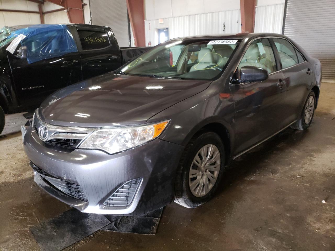 Photo 2 from auction – 2012 TOYOTA CAMRY BASE with VIN 4T4BF1FK6CR163580