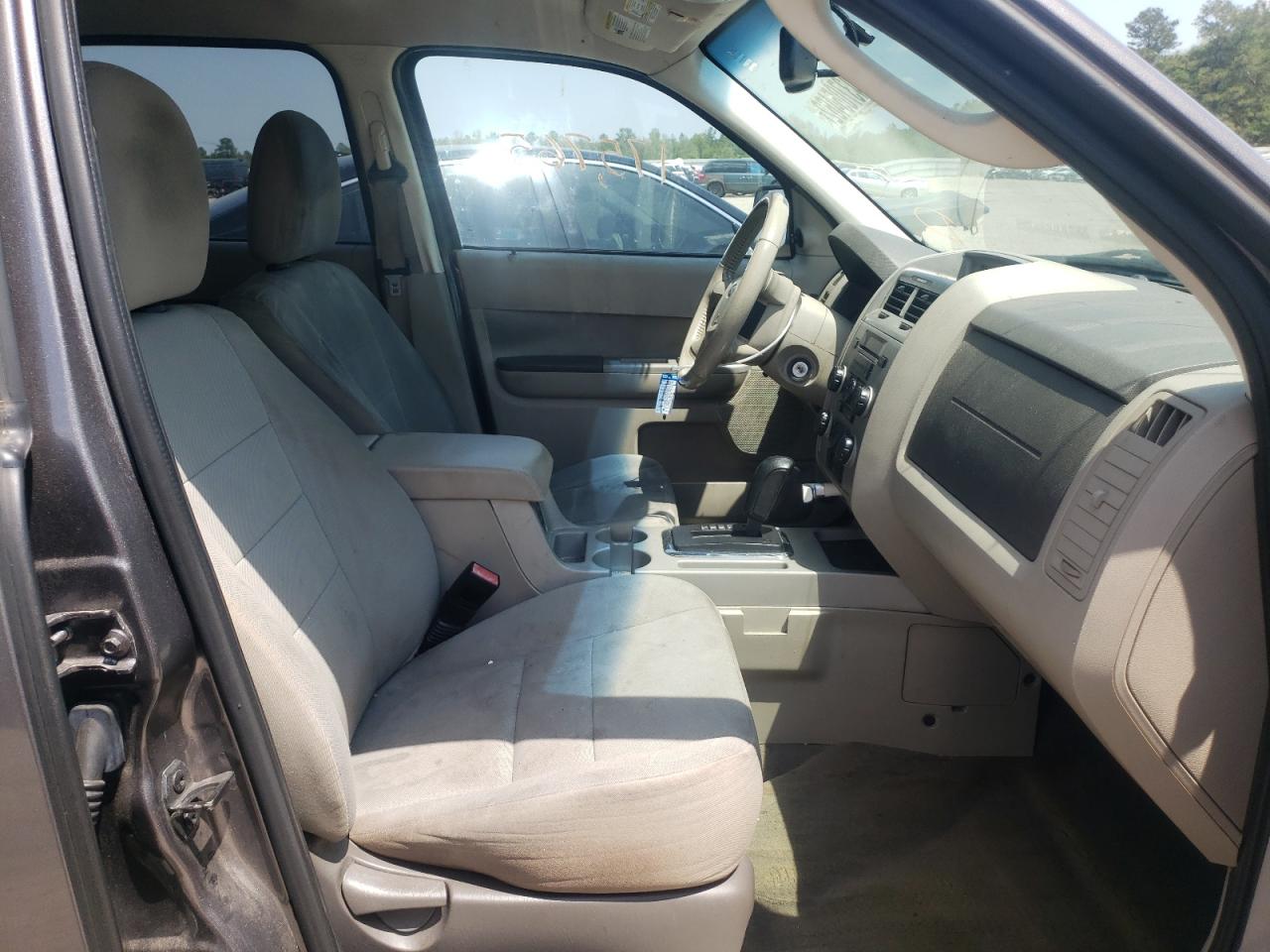 Photo 5 from auction – 2012 FORD ESCAPE XLT with VIN 1FMCU9D7XCKB92531