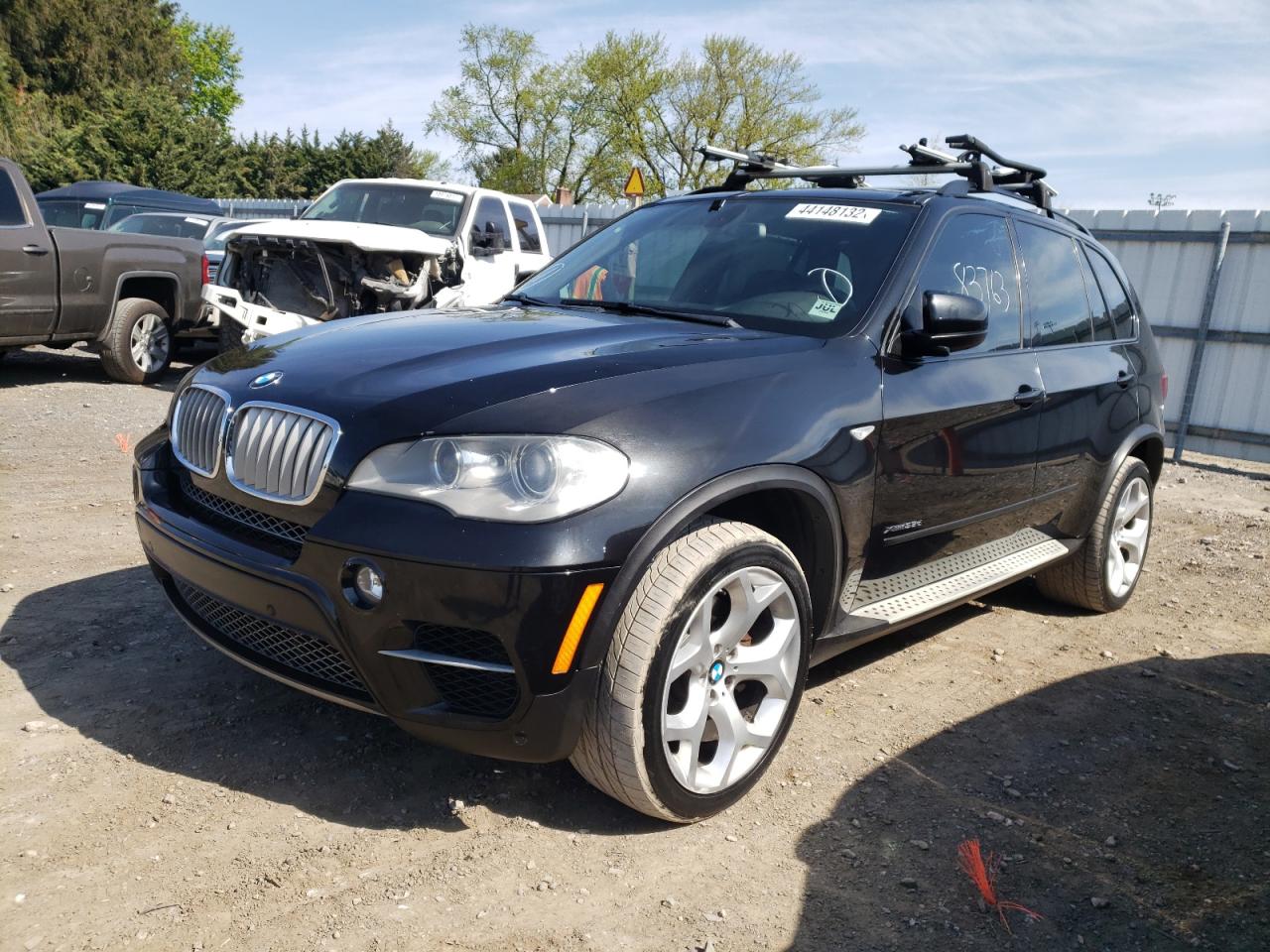 Photo 2 from auction – 2012 BMW X5 XDRIVE3 with VIN 5UXZW0C58C0B89239