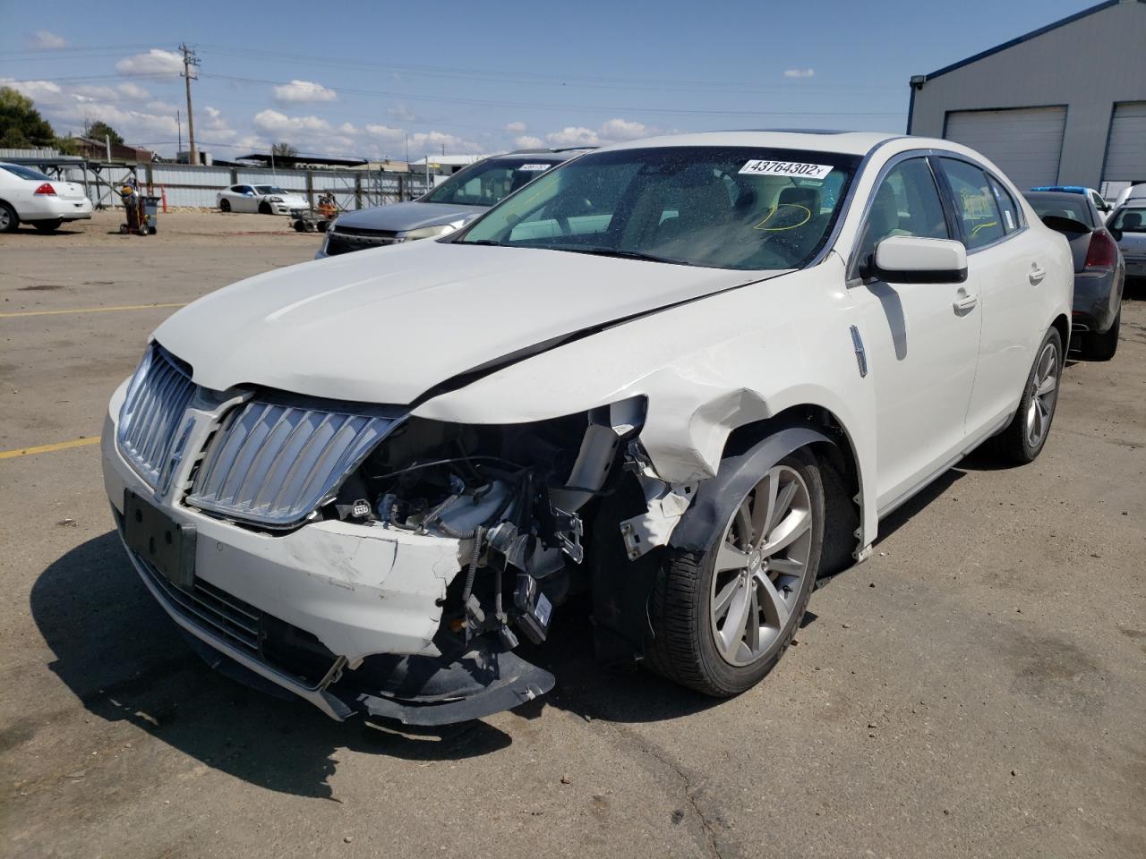 Photo 2 from auction – 2009 LINCOLN MKS with VIN 1LNHM94R49G623741