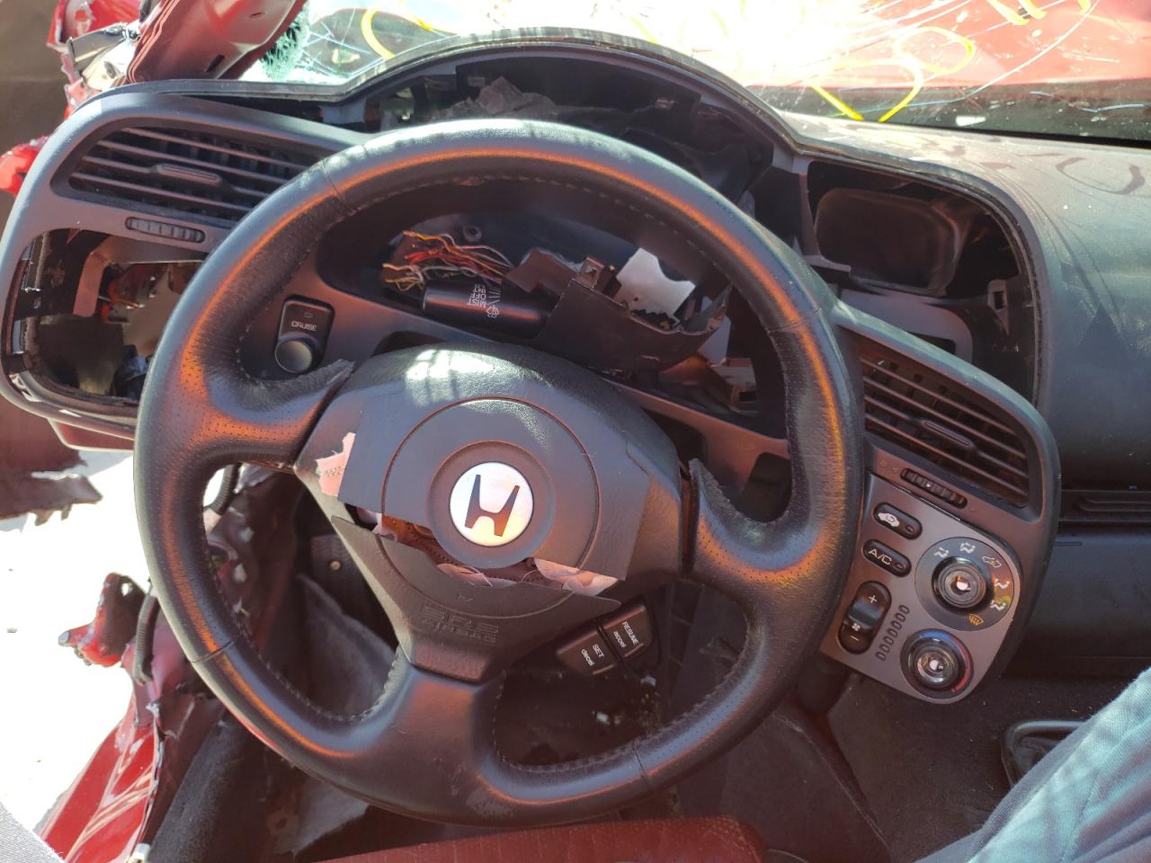 Photo 8 from auction – 2001 HONDA S2000 with VIN JHMAP114X1T001386