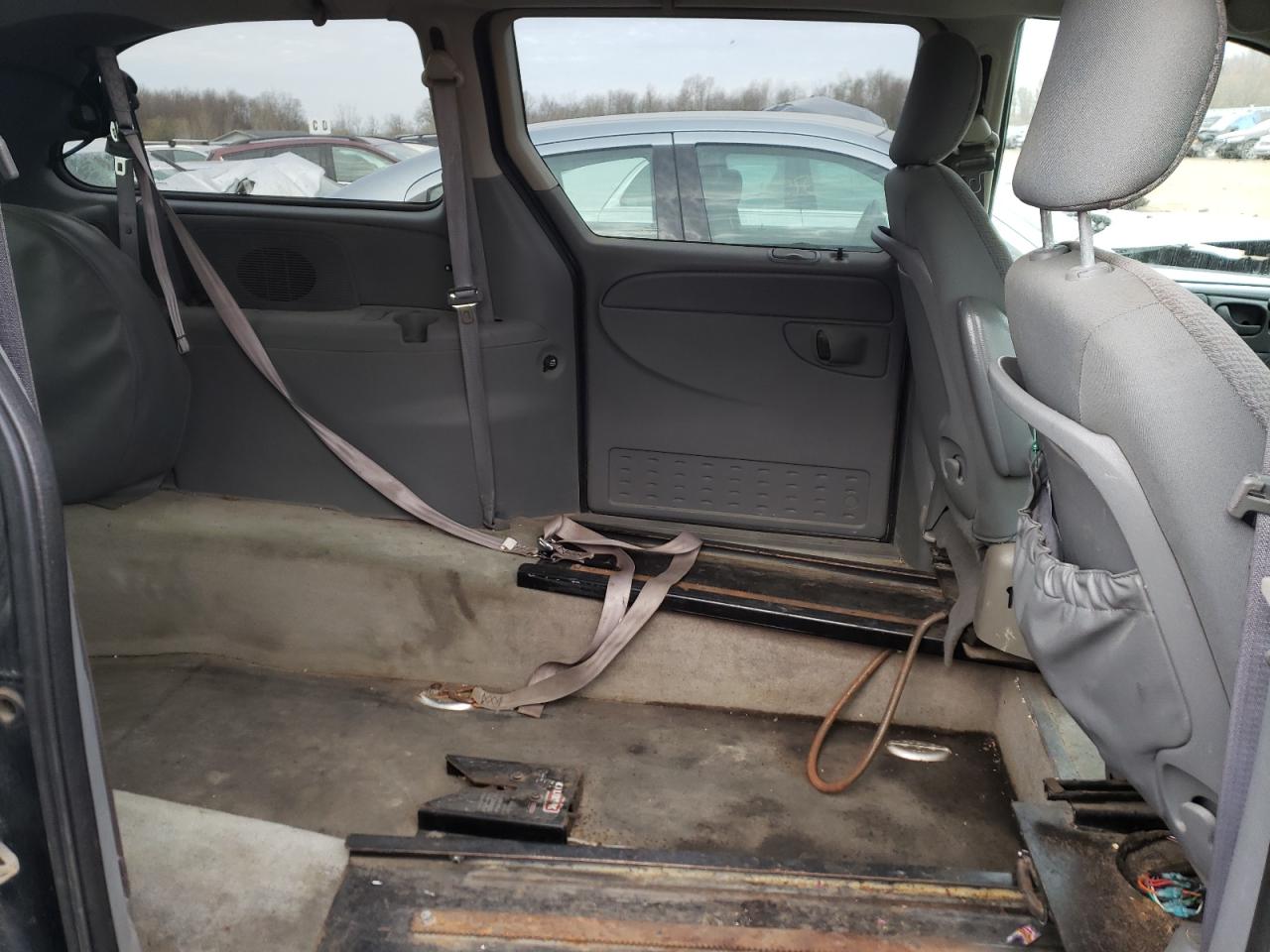 Photo 6 from auction – 2006 DODGE GRAND CARA with VIN 1D4GP24R06B616862