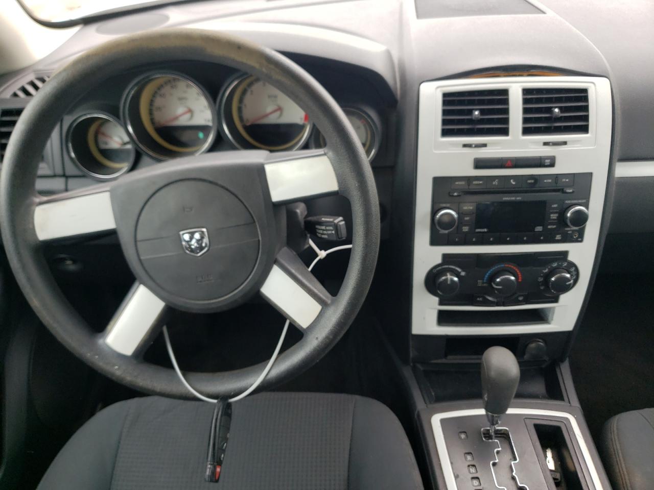 Photo 9 from auction – 2010 DODGE CHARGER SX with VIN 2B3CA3CV0AH285364