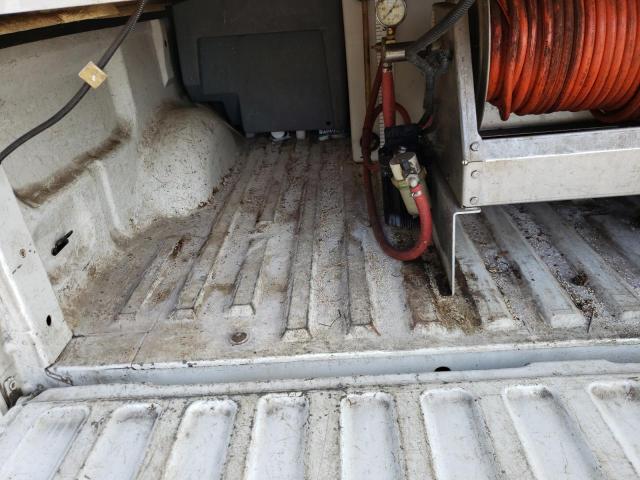 Photo 6 from auction – 2010 FORD F150 with VIN 1FTMF1CW9AKE61578