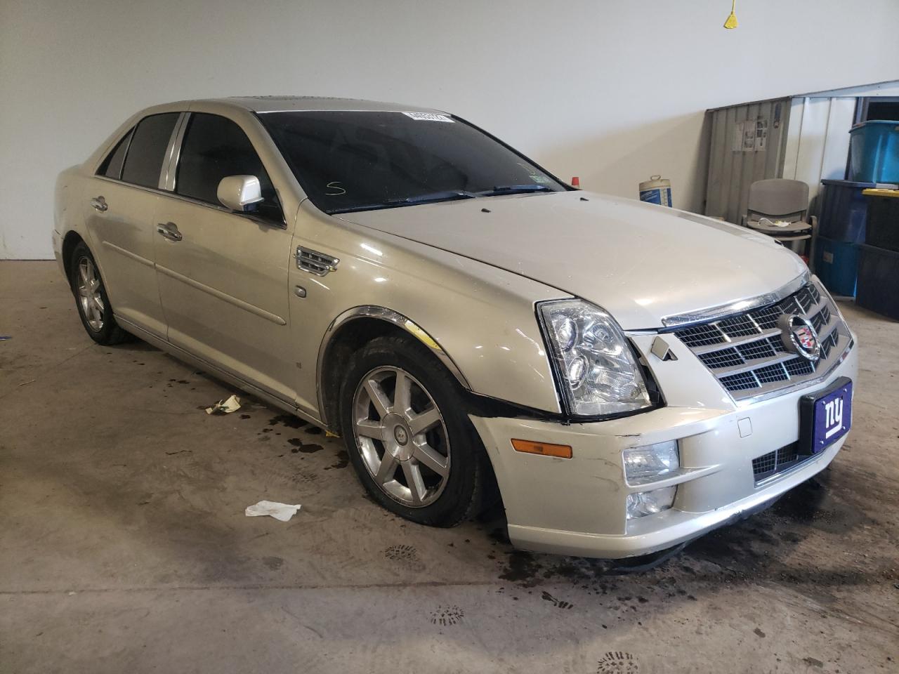 CADILLAC STS 2009 with VIN 1G6DD67V690130441 - Photo from auction