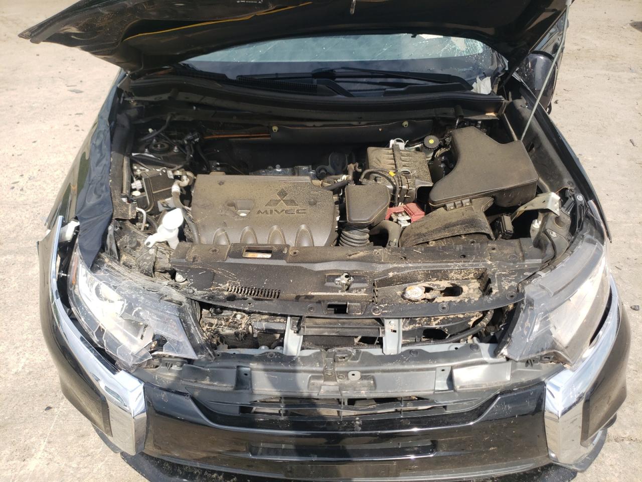 Photo 7 from auction – 2018 MITSUBISHI OUTLANDER with VIN JA4AZ3A34JZ048094