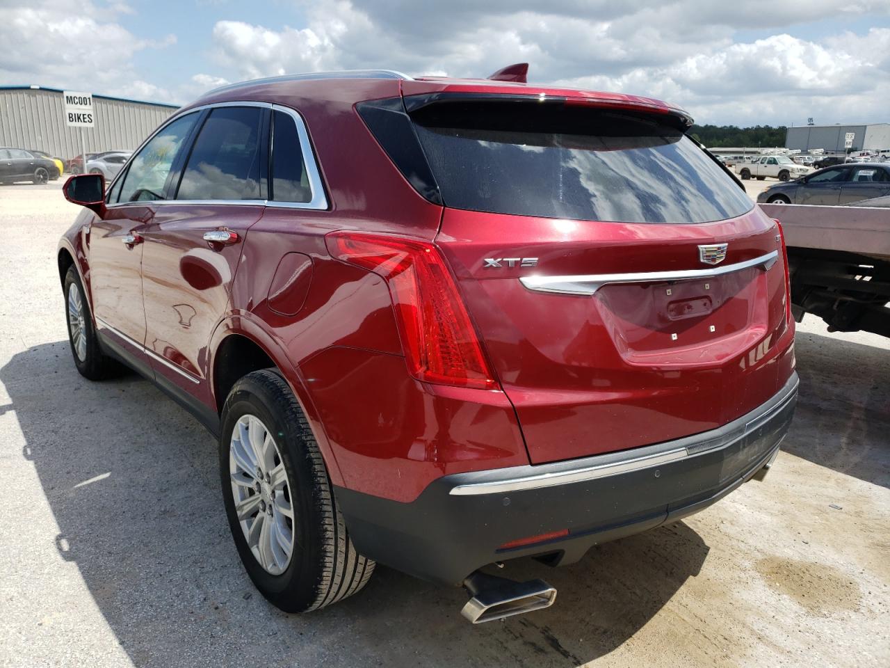 Photo 3 from auction – 2019 CADILLAC XT5 with VIN 1GYKNARS9KZ171939