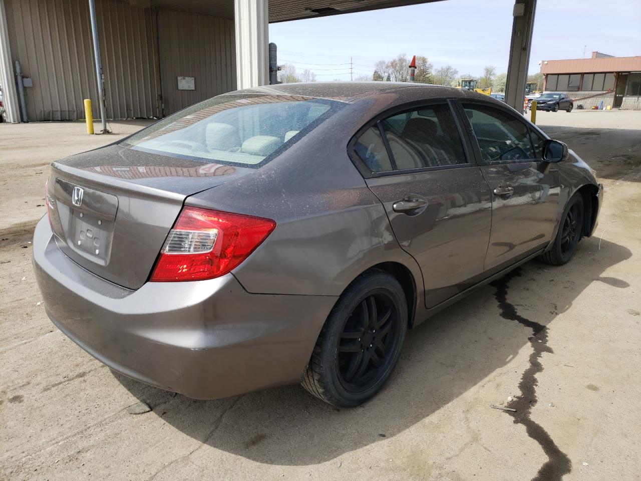 Photo 4 from auction – 2012 HONDA CIVIC LX with VIN 19XFB2F52CE098186