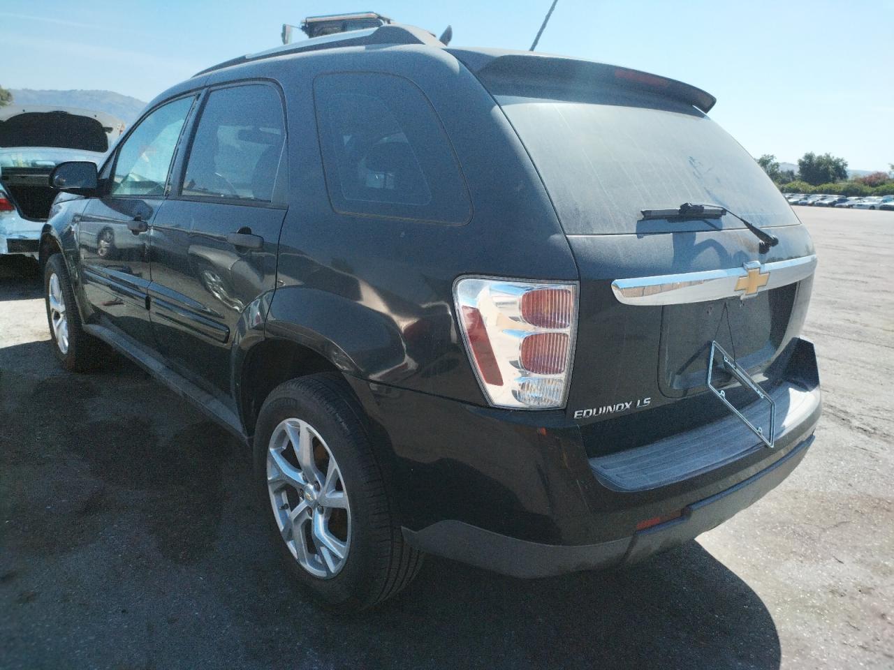 Photo 3 from auction – 2007 CHEVROLET EQUINOX LS with VIN 2CNDL13F776071000