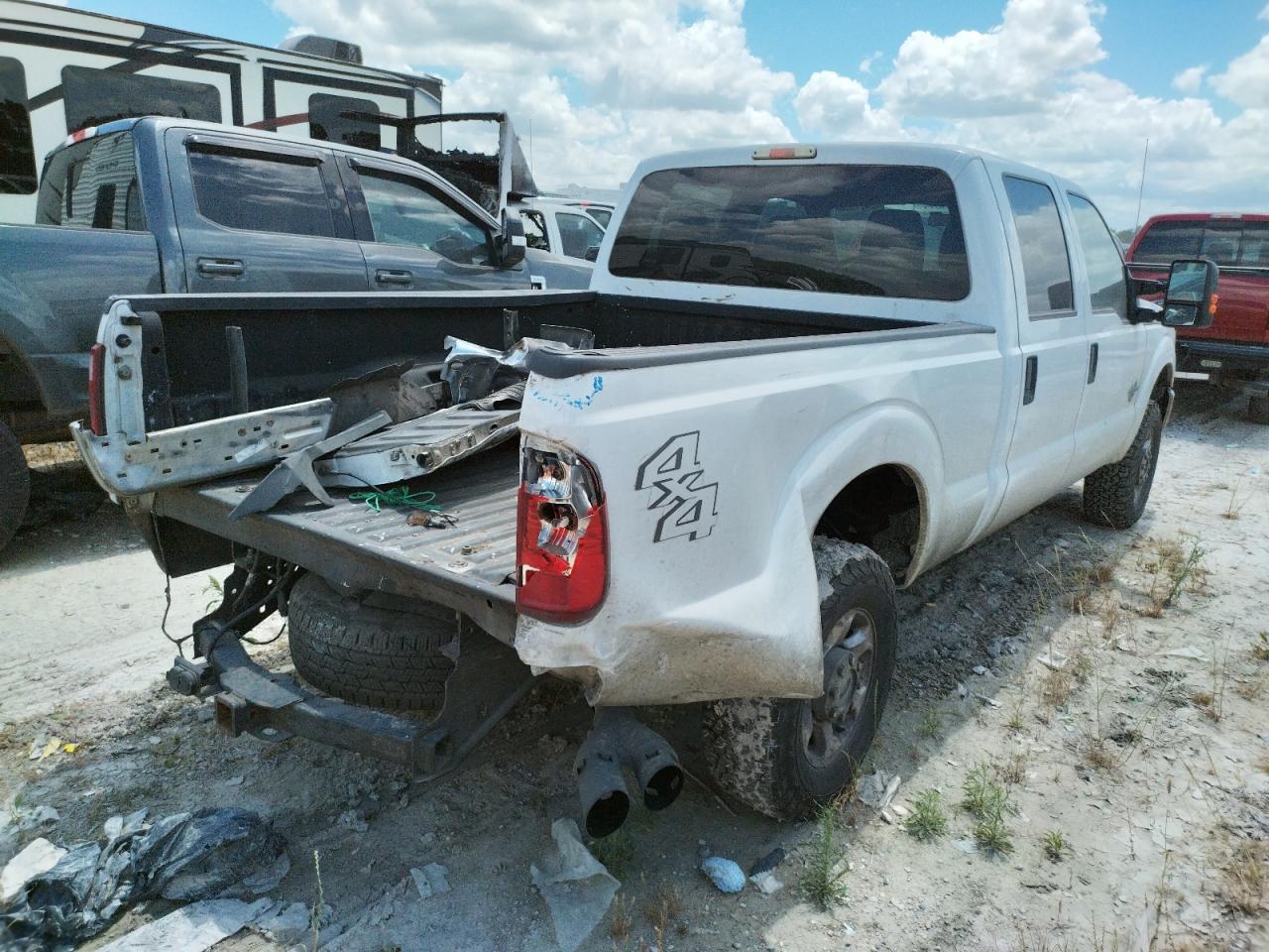 Photo 4 from auction – 2014 FORD F250 SUPER with VIN 1FT7W2BT0EEA48706