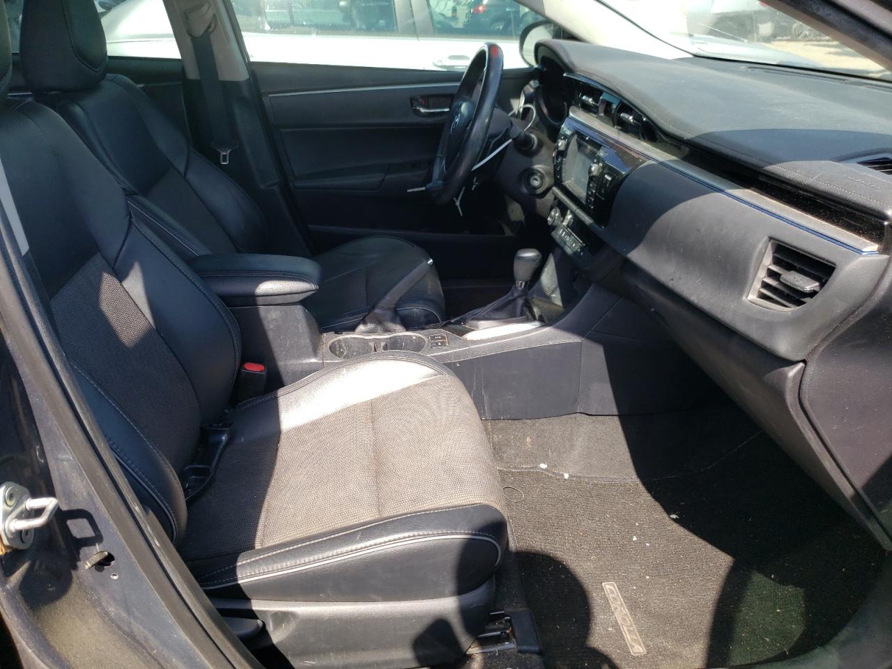 Photo 5 from auction – 2016 TOYOTA COROLLA L with VIN 2T1BURHEXGC714493