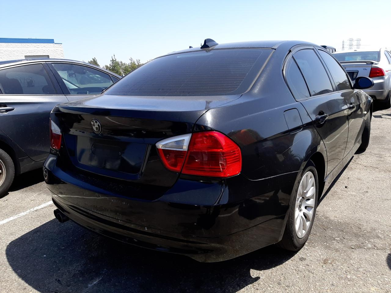 Photo 4 from auction – 2008 BMW 328 I with VIN WBAVA33558KX85513