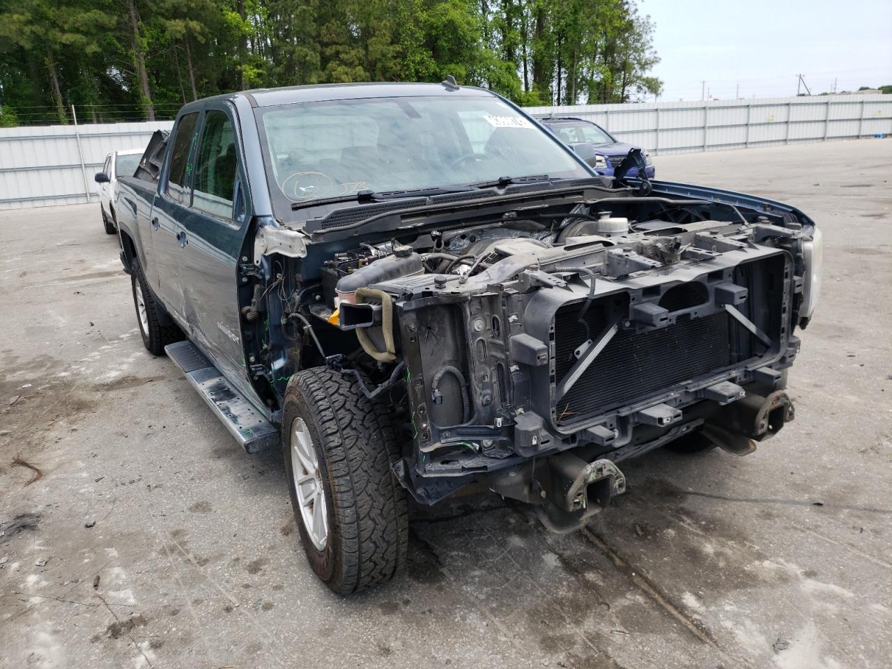 GMC SIERRA C15 2014 with VIN 1GTR1UEH6EZ155195 - Photo from auction
